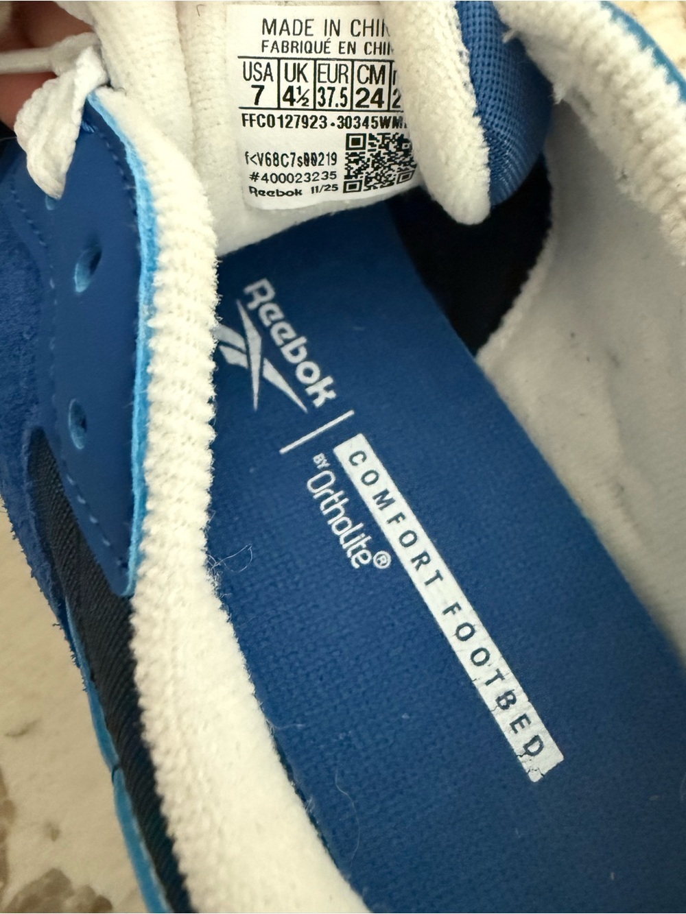Reebok Kids Navy Blue & White Retro Runner Sneakers - Picture 4 of 4